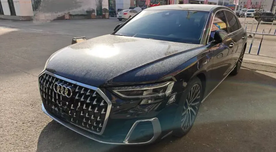 2022 Audi A8 3.0T 286HP V6 8AT