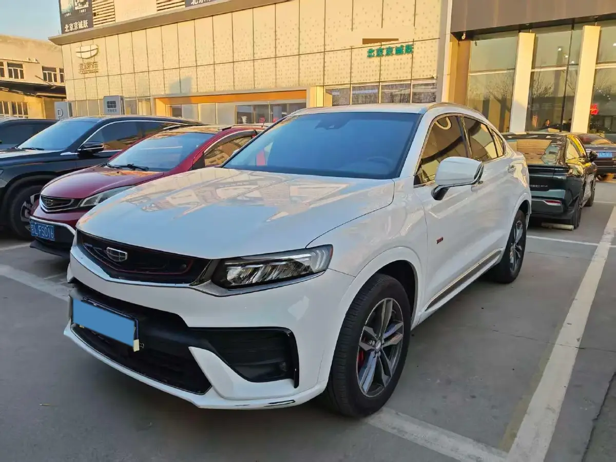 2020 Roewe RX5 1.5T 169HP L4 AMT PHEV 11.1KWH