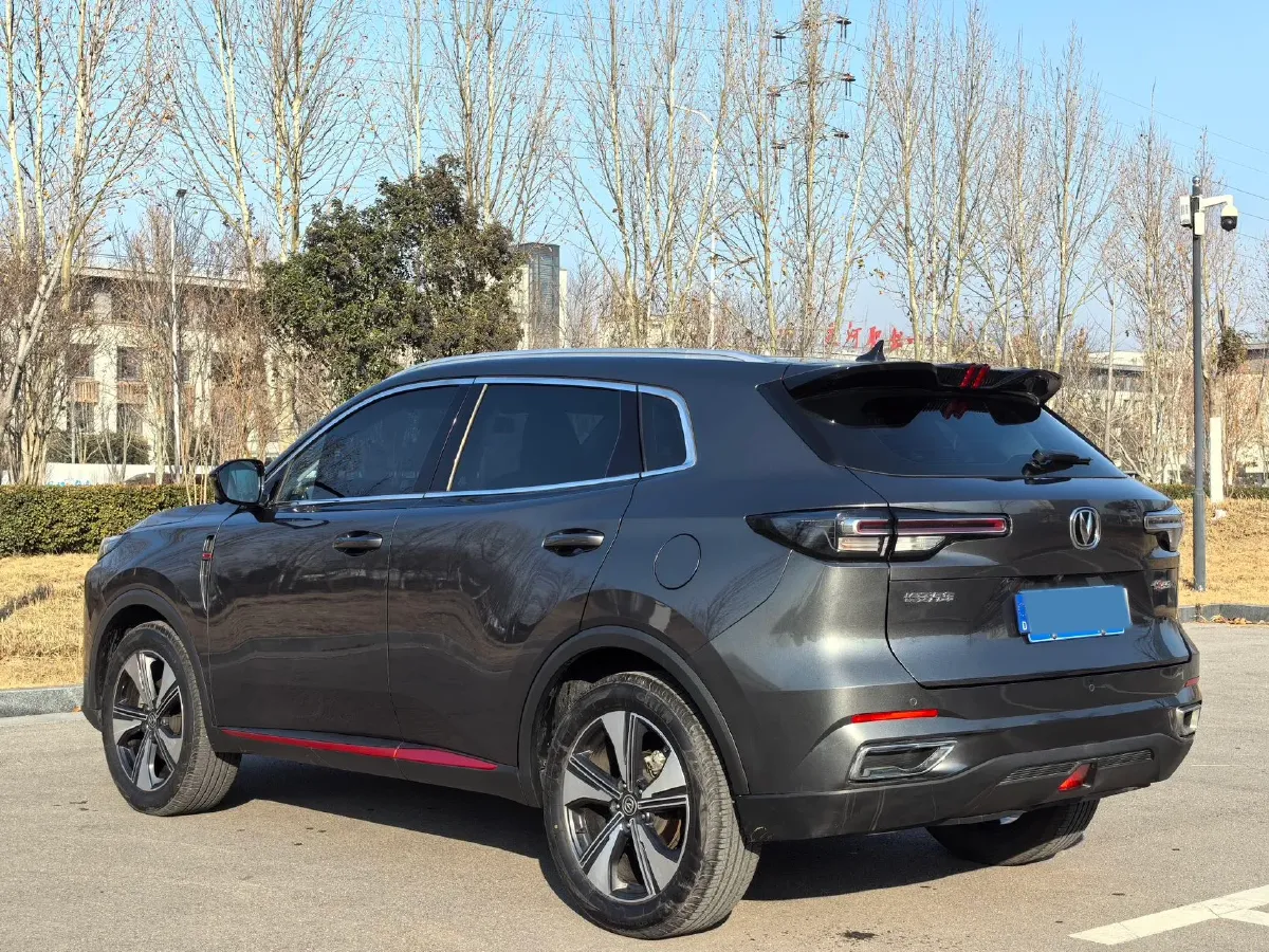 2022 ChangAn Oshan X7 Plus 1.5T 188HP L4 7DCT,autocango,china used car exporter,china ev exporter,chinese used car exporter,chinese used ev exporter