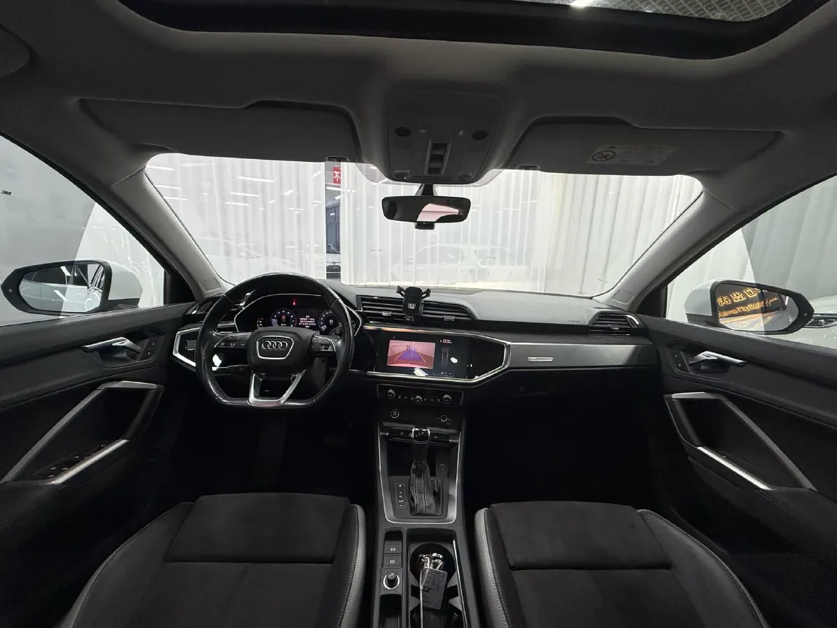 2022 Audi Q3 1.4T 150HP L4 7DCT,autocango,china used car exporter,china ev exporter,chinese used car exporter,chinese used ev exporter