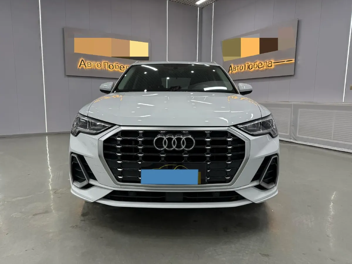 2022 Audi Q3 1.4T 150HP L4 7DCT,autocango,china used car exporter,china ev exporter,chinese used car exporter,chinese used ev exporter
