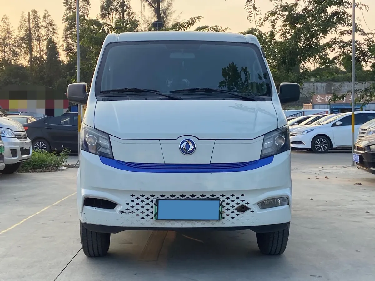 2024 JMC E LuShun V6 BEV 41.86KWH,autocango,china used car exporter,china ev exporter,chinese used car exporter,chinese used ev exporter