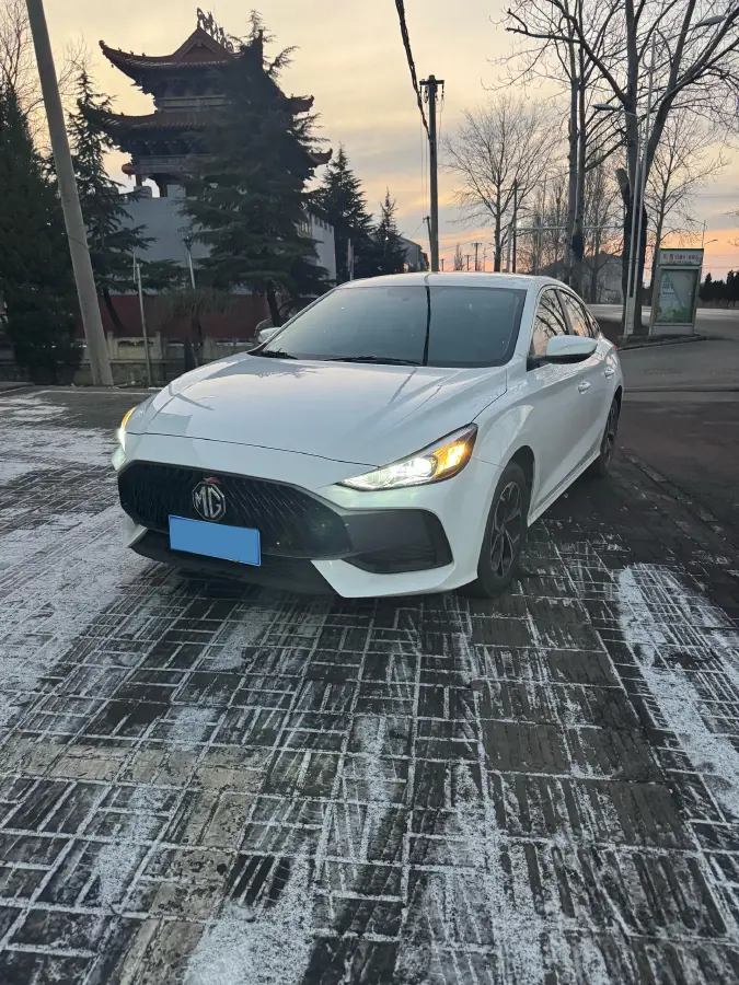 2023 MG 5 1.5L 129HP L4 5MT