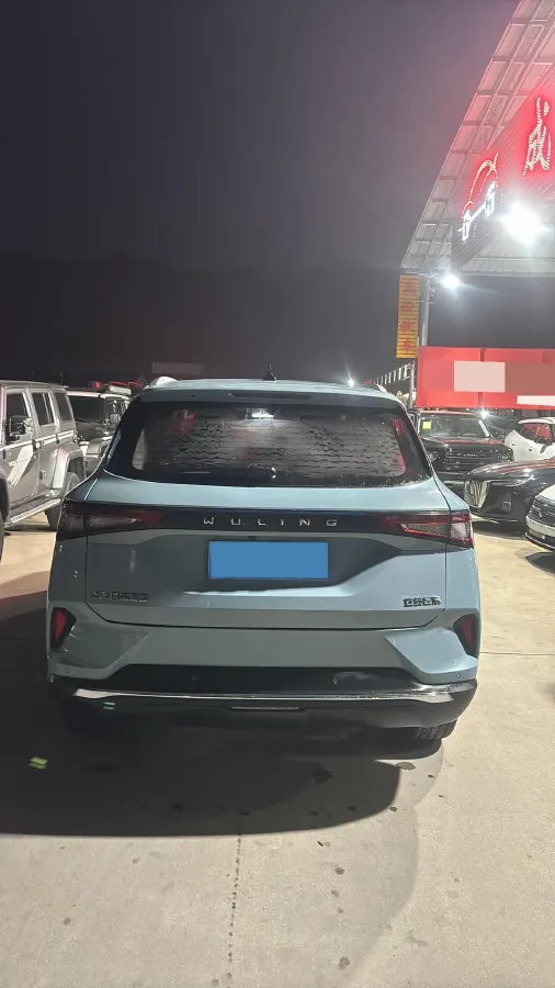 2021 WuLing XingChen 1.5T 147HP L4 6MT,autocango,china used car exporter,china ev exporter,chinese used car exporter,chinese used ev exporter