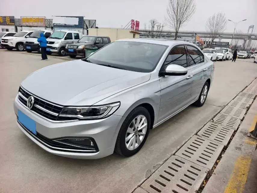 2020 Volkswagen Bora 1.5L 113HP L4 6AT