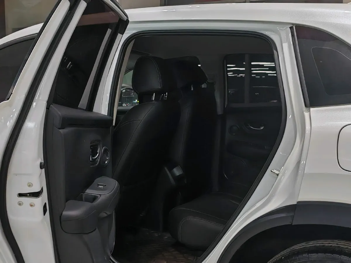 2023 Honda ZR-V 1.5T 182HP L4 CVT,autocango,china used car exporter,china ev exporter,chinese used car exporter,chinese used ev exporter