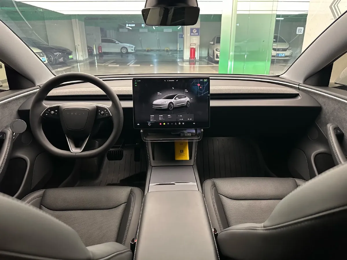 2023 Buick EnvisionPlus 2.0T 237HP L4 9AT,autocango,china used car exporter,china ev exporter,chinese used car exporter,chinese used ev exporter