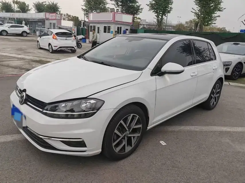 2018 Volkswagen Golf 1.4T 131HP L4 7DCT