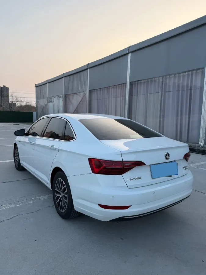 2019 Luxgen Grand 7 MPV 2.0T 188HP L4 6AT,autocango,china used car exporter,china ev exporter,chinese used car exporter,chinese used ev exporter