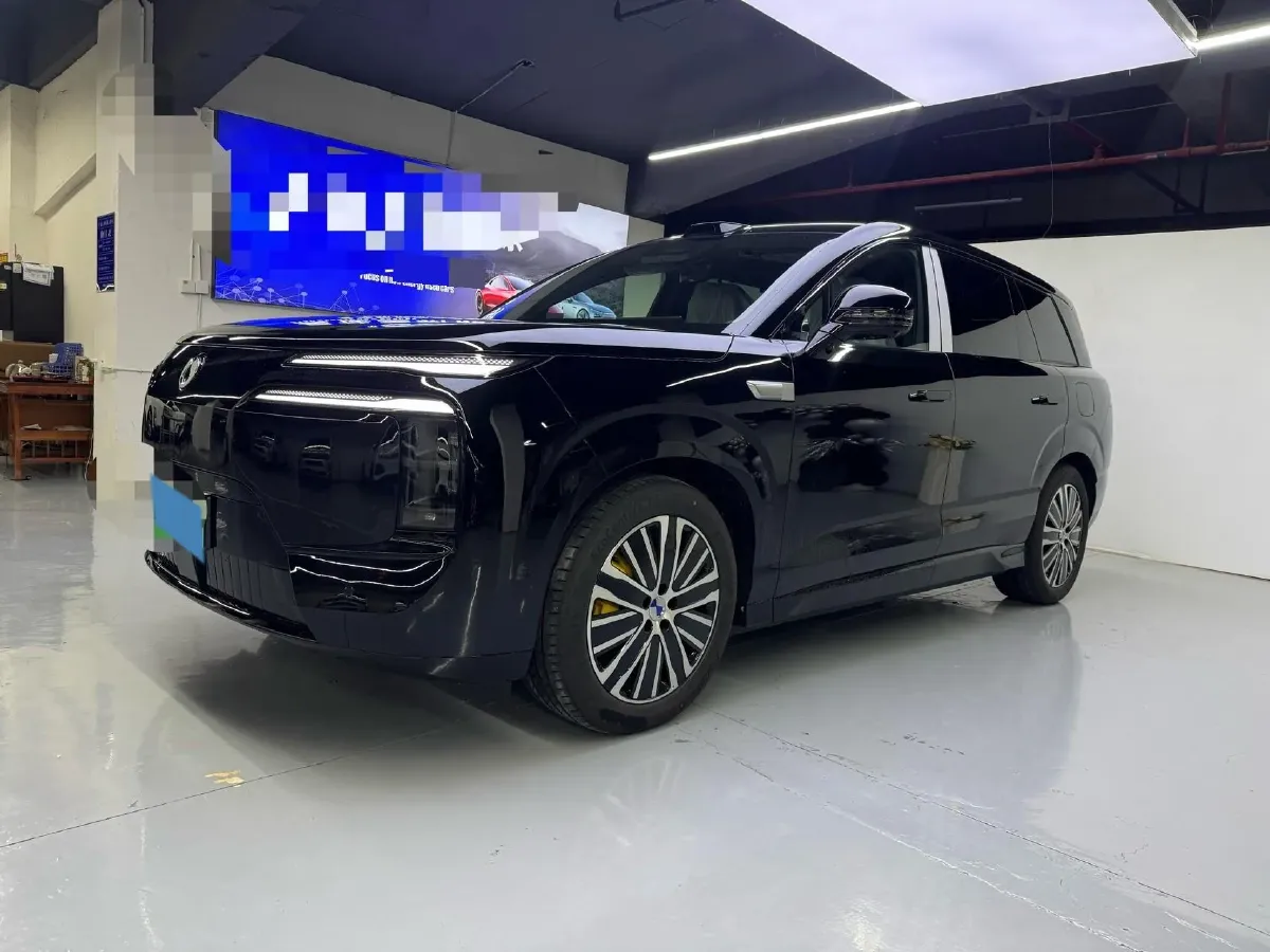2025 Denza DenzaN8L 2.0T 207HP L4 E-CVT PHEV,autocango,china used car exporter,china ev exporter,chinese used car exporter,chinese used ev exporter