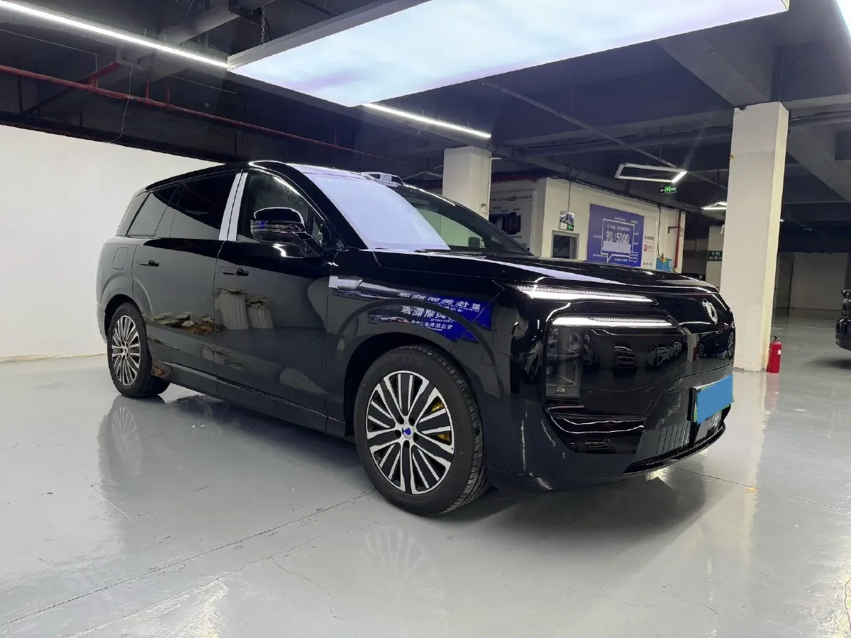2025 Denza DenzaN8L 2.0T 207HP L4 E-CVT PHEV,autocango,china used car exporter,china ev exporter,chinese used car exporter,chinese used ev exporter