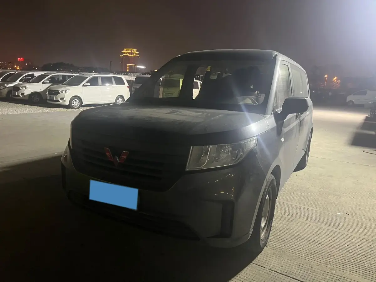 2021 WuLing ZhengChen 1.5T 147HP L4 6MT