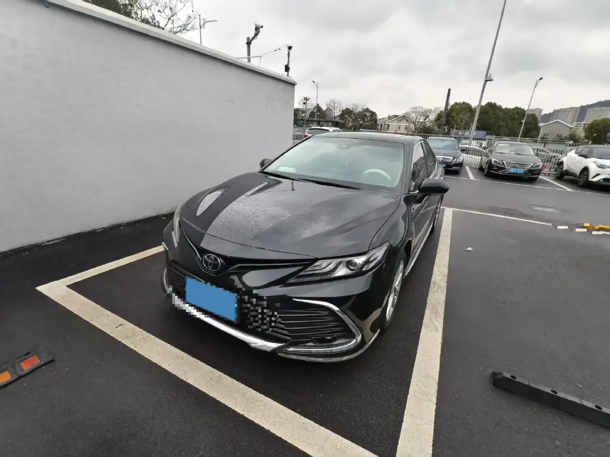 2023 Toyota Camry 2.0L 177HP L4 CVT
