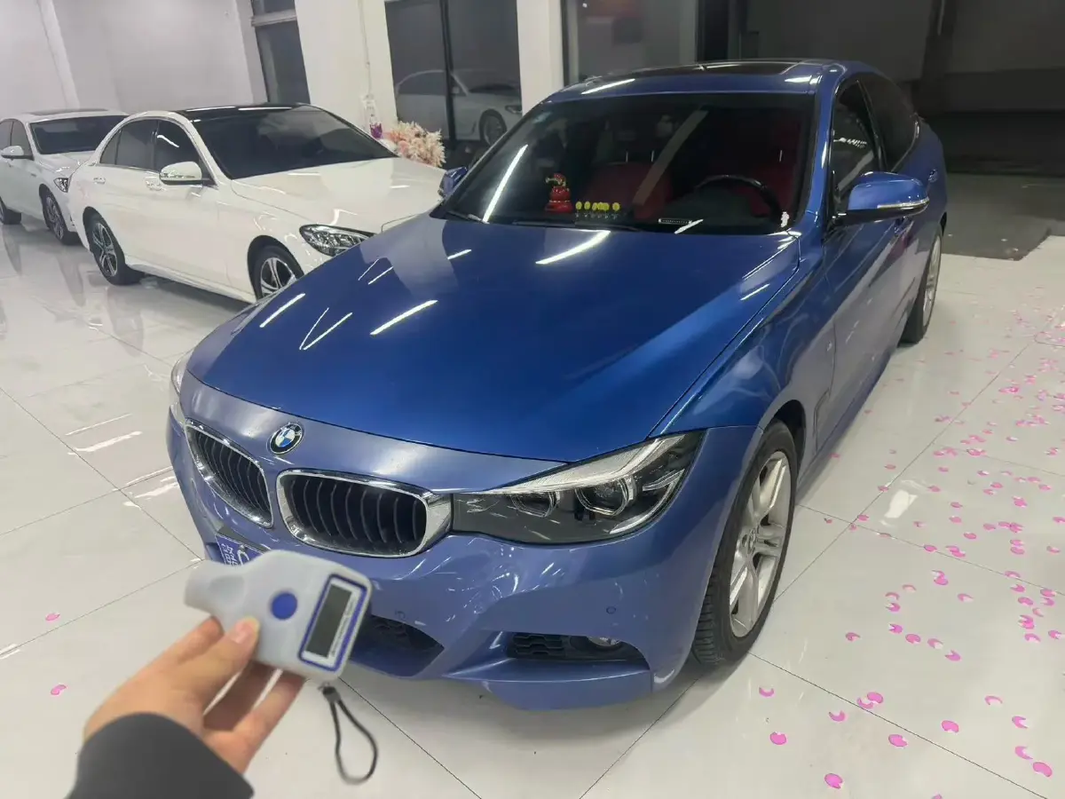 2019 BMW 3 Series GT 2.0T 184HP L4 8AT