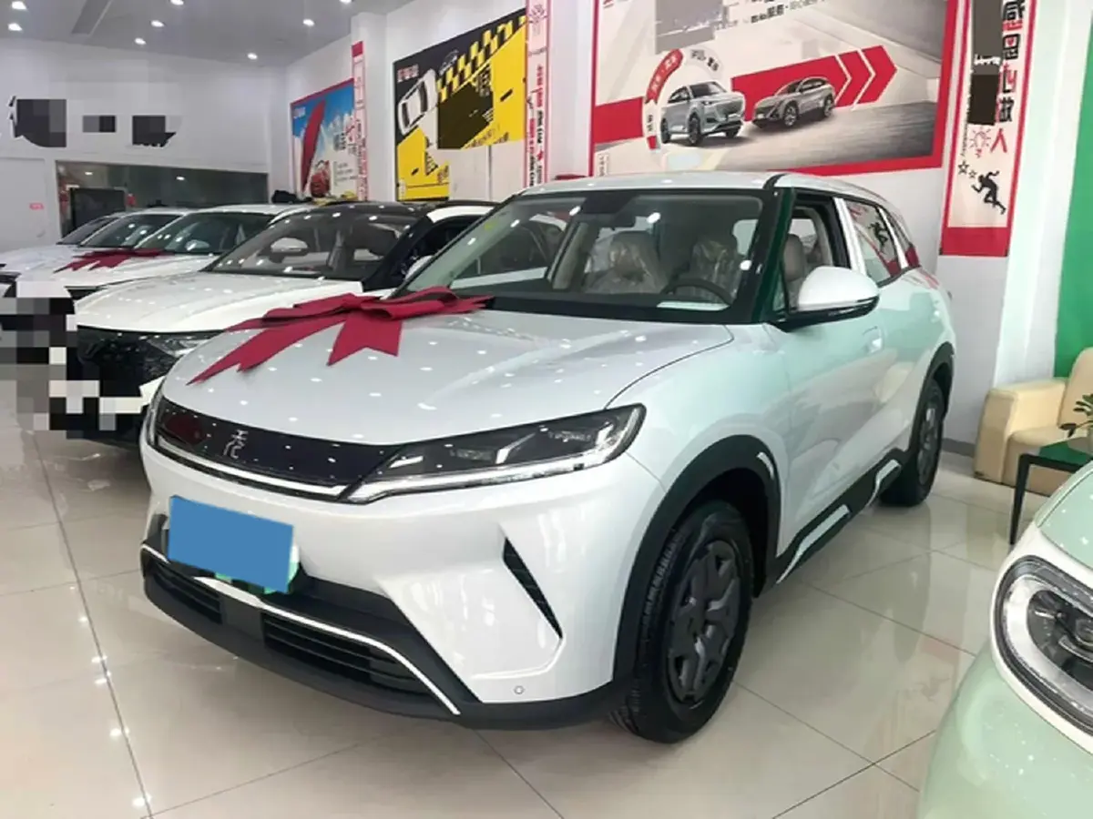 2025 BYD YuanUP BEV