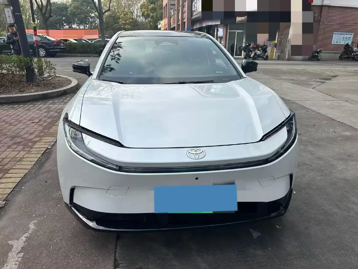 2025 Toyota BZ3X BEV 58.37KWH,autocango,china used car exporter,china ev exporter,chinese used car exporter,chinese used ev exporter