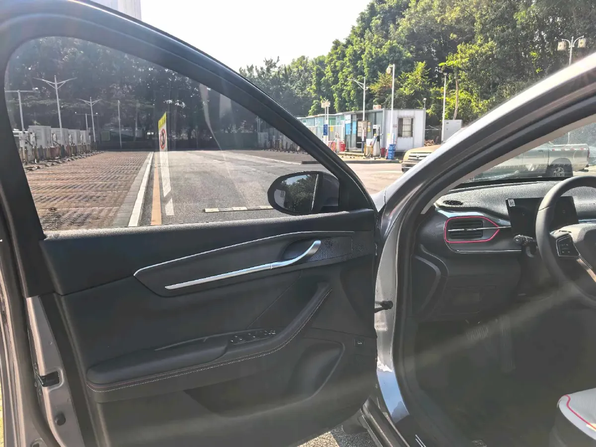 2022 VGV VX7 2.0T 224HP L4 8AT,autocango,china used car exporter,china ev exporter,chinese used car exporter,chinese used ev exporter