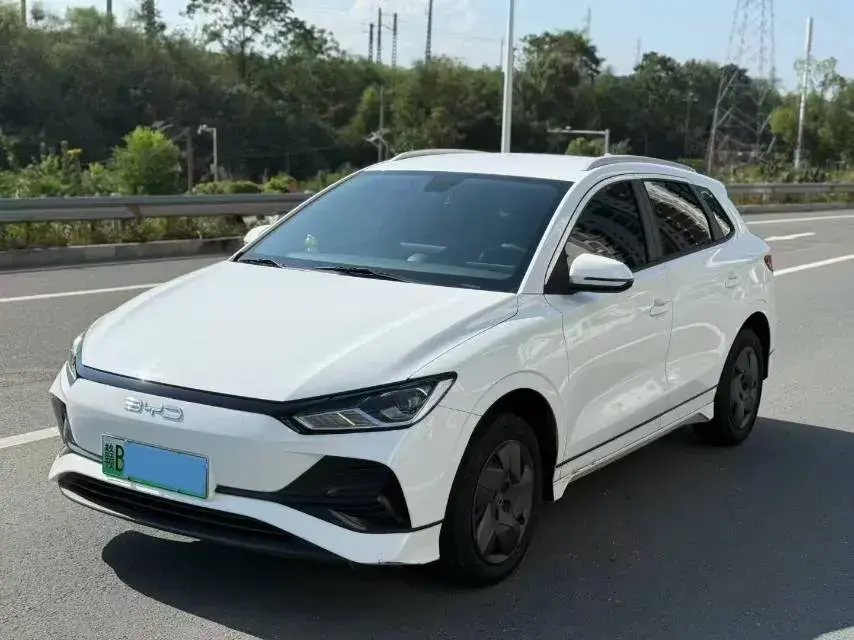 2023 BYD e2 BEV 43.2KWH
