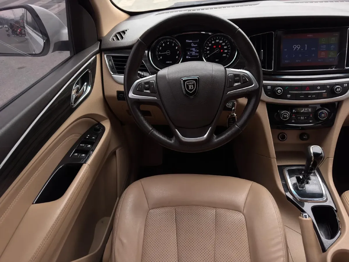 2016 BAIC WeiWang S50 1.5T 150HP L4 6MT,autocango,china used car exporter,china ev exporter,chinese used car exporter,chinese used ev exporter