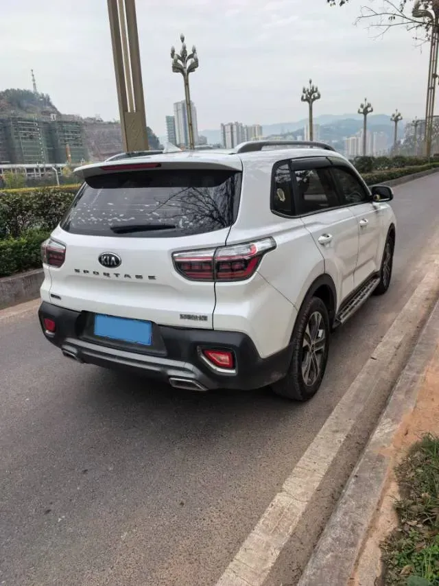 2018 Kia Sportage R 2.0L 160HP L4 6AT,autocango,china used car exporter,china ev exporter,chinese used car exporter,chinese used ev exporter