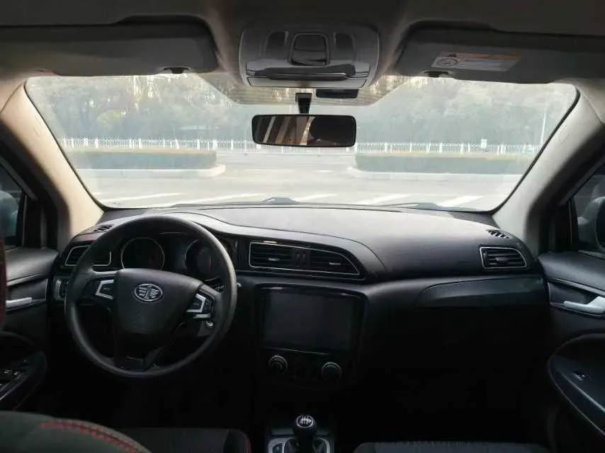 2017 FAW Jumpal D60 1.5L 113HP L4 5MT,autocango,china used car exporter,china ev exporter,chinese used car exporter,chinese used ev exporter