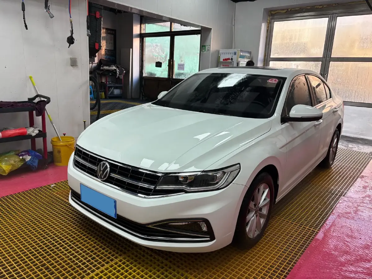 2021 Volkswagen Bora 1.5L 113HP L4 6AT