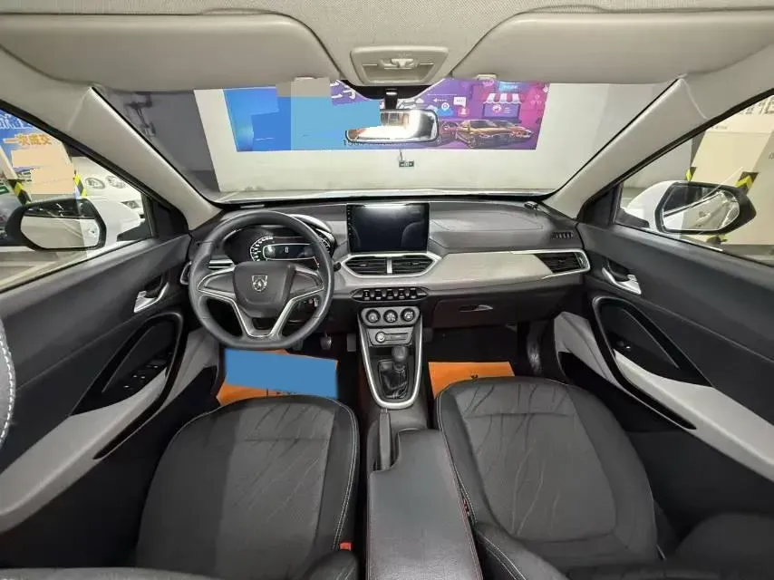 2019 BaoJun 510 1.5L 112HP L4 6MT,autocango,china used car exporter,china ev exporter,chinese used car exporter,chinese used ev exporter