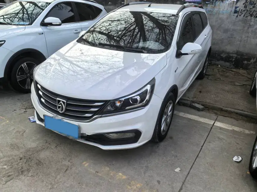 2017 BaoJun 310W 1.5L 112HP L4 6MT