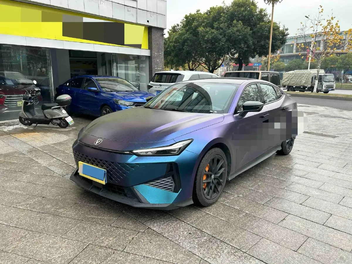 2024 ChangAn UNI-V 1.5T 188HP L4 7DCT