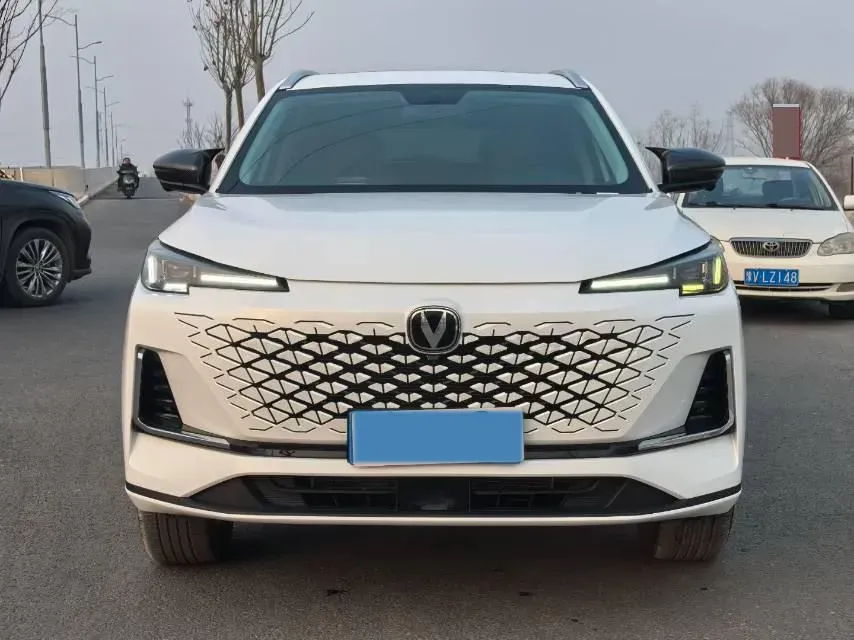 2024 ChangAn CS55 Plus 1.5T 188HP L4 7DCT,autocango,china used car exporter,china ev exporter,chinese used car exporter,chinese used ev exporter