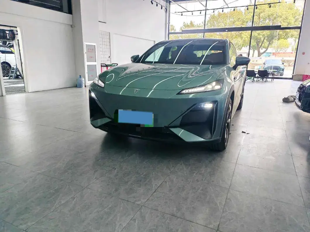 2024 JAC Refine RefineRF8 2.0T 253HP L4 8AT