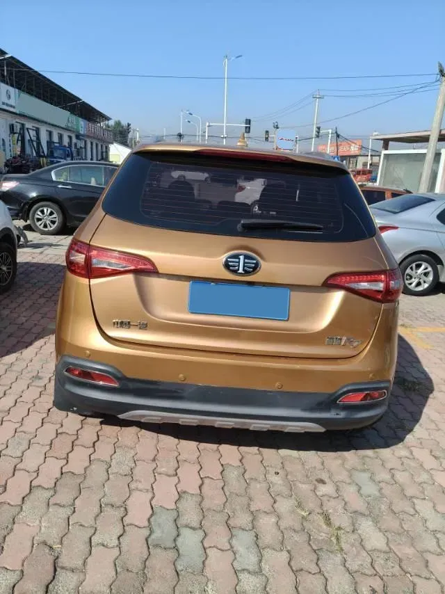 2017 FAW Senia R7 1.6L 116HP L4 6AT,autocango,china used car exporter,china ev exporter,chinese used car exporter,chinese used ev exporter