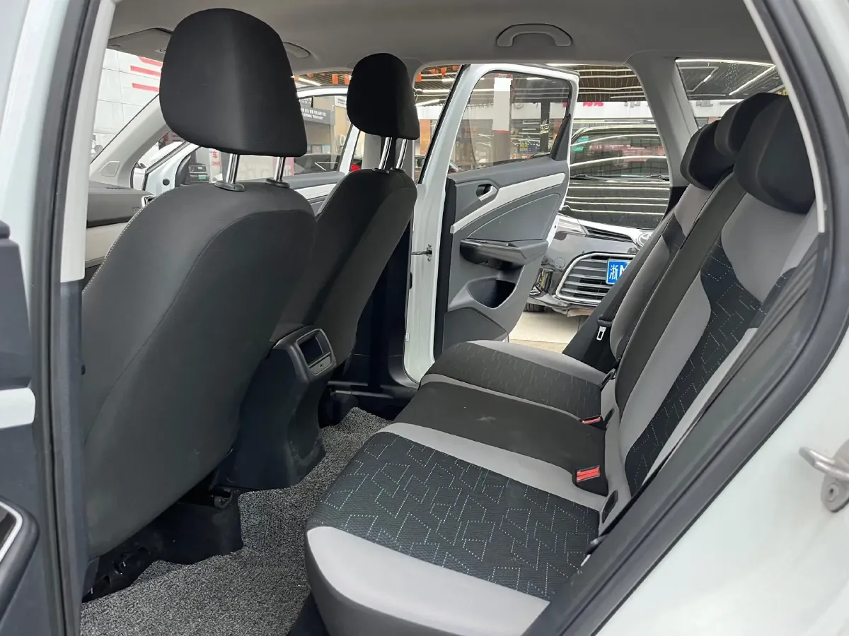 2024 Jetta VS5 1.4T 150HP L4 6AT,autocango,china used car exporter,china ev exporter,chinese used car exporter,chinese used ev exporter