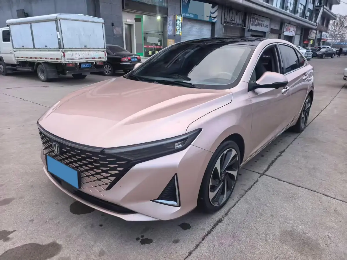2023 ChangAn Raeton Plus 1.5T 188HP L4 7DCT