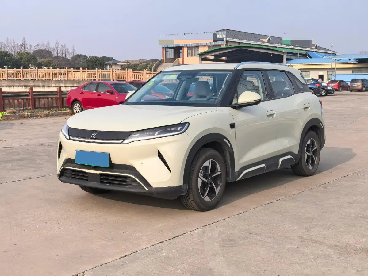 2025 BYD YuanUP BEV 45.12KWH