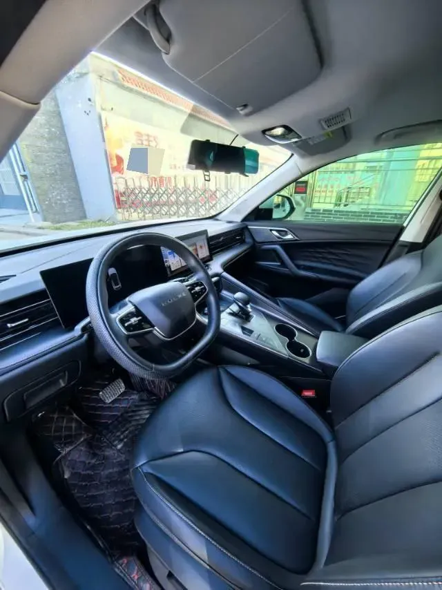 2024 Roewe D5X DMH 1.5T 150HP L4 2DHT PHEV 21.4KWH,autocango,china used car exporter,china ev exporter,chinese used car exporter,chinese used ev exporter