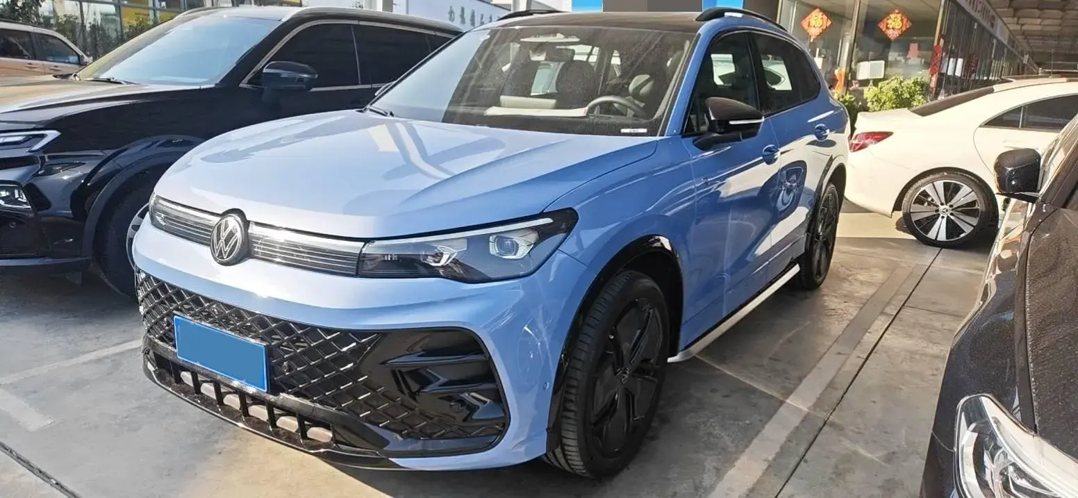 2024 Volkswagen Tiguan L 2.0T 220HP L4 7DCT