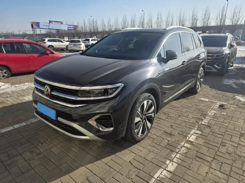 2021 Volkswagen Talagon 2.0T 220HP L4 7DCT