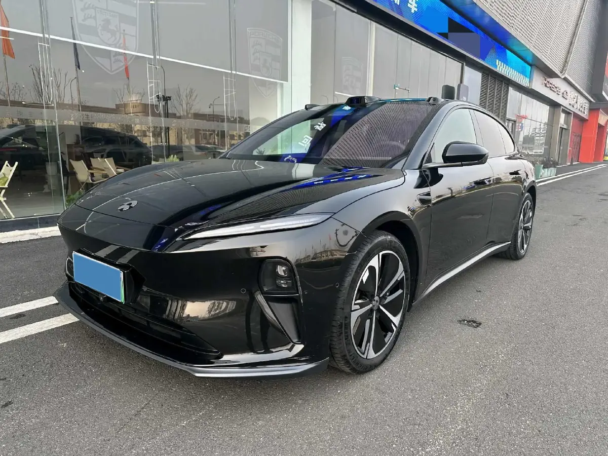 2024 NIO ET5T BEV 75KWH