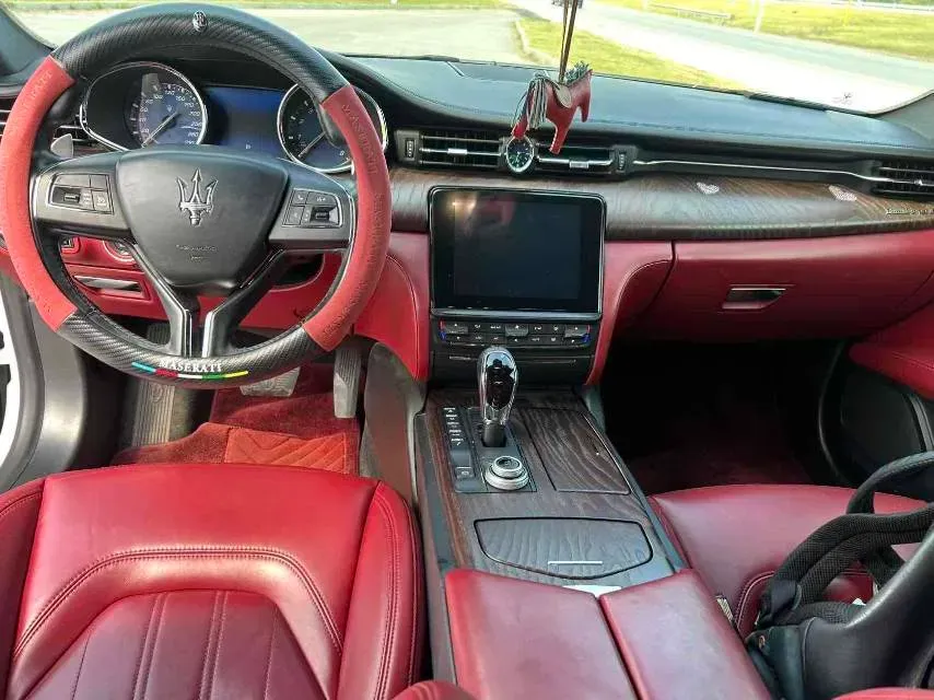 2018 Maserati Quattroporte 3.0T 350HP V6 8AT,autocango,china used car exporter,china ev exporter,chinese used car exporter,chinese used ev exporter