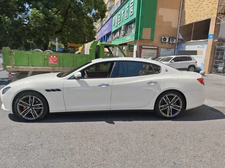 2018 Maserati Quattroporte 3.0T 350HP V6 8AT,autocango,china used car exporter,china ev exporter,chinese used car exporter,chinese used ev exporter