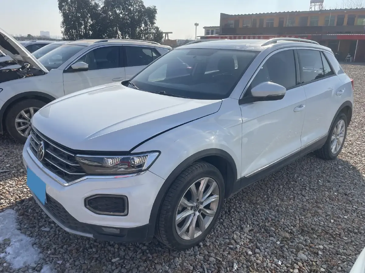 2022 Volkswagen T-Roc 1.4T 150HP L4 7DCT