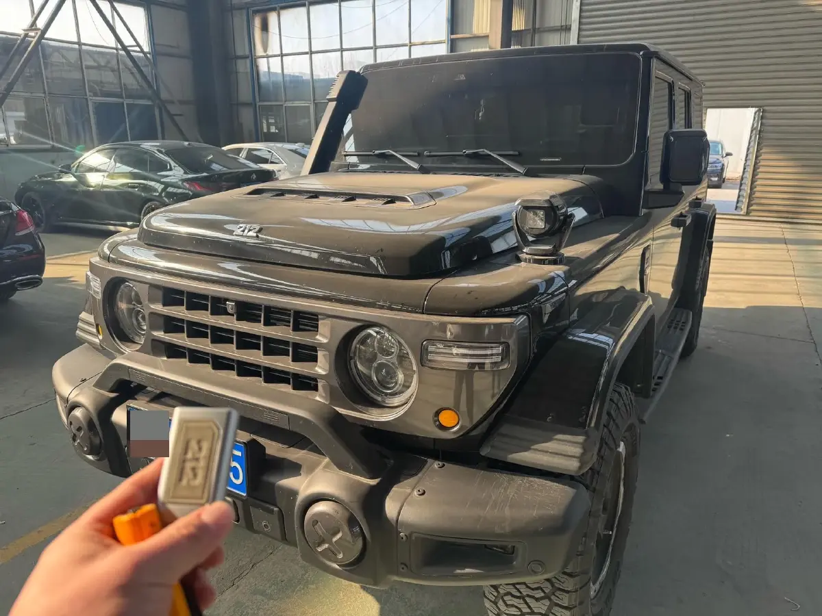 2025 212 212 T01 2.0T 252HP L4 8AT