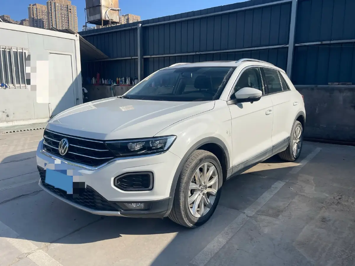 2022 Volkswagen T-Roc 1.4T 150HP L4 7DCT