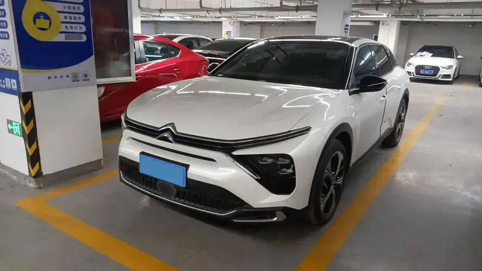 2022 Citroen C5 X 1.6T 175HP L4 8AT