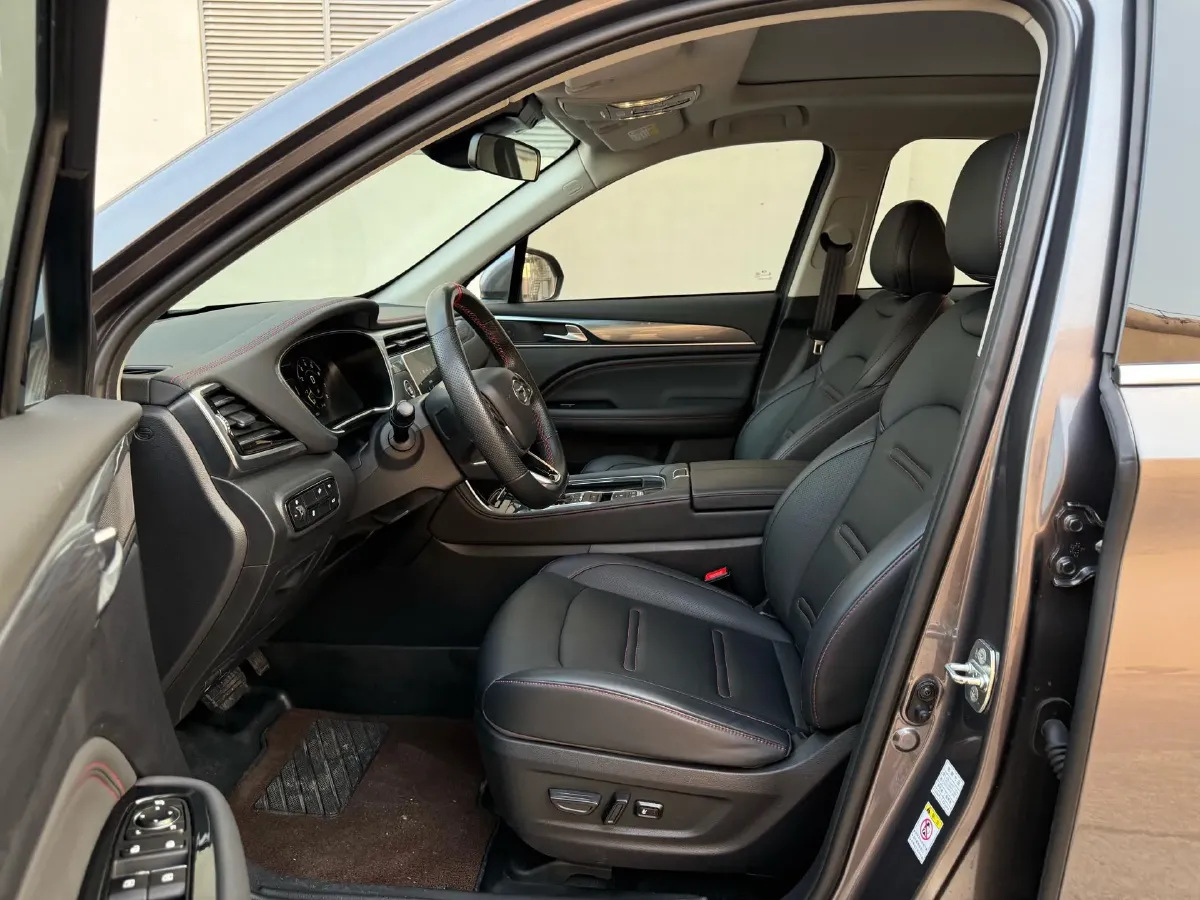 2021 GAC Trumpchi GS4 Plus 2.0T 252HP L4 6AT,autocango,china used car exporter,china ev exporter,chinese used car exporter,chinese used ev exporter