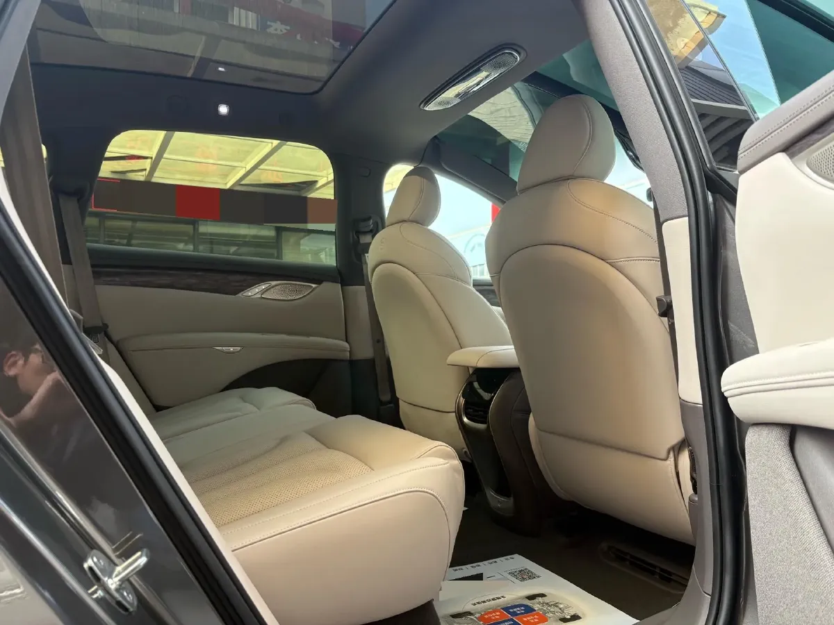 2025 IM LS7 BEV,autocango,china used car exporter,china ev exporter,chinese used car exporter,chinese used ev exporter