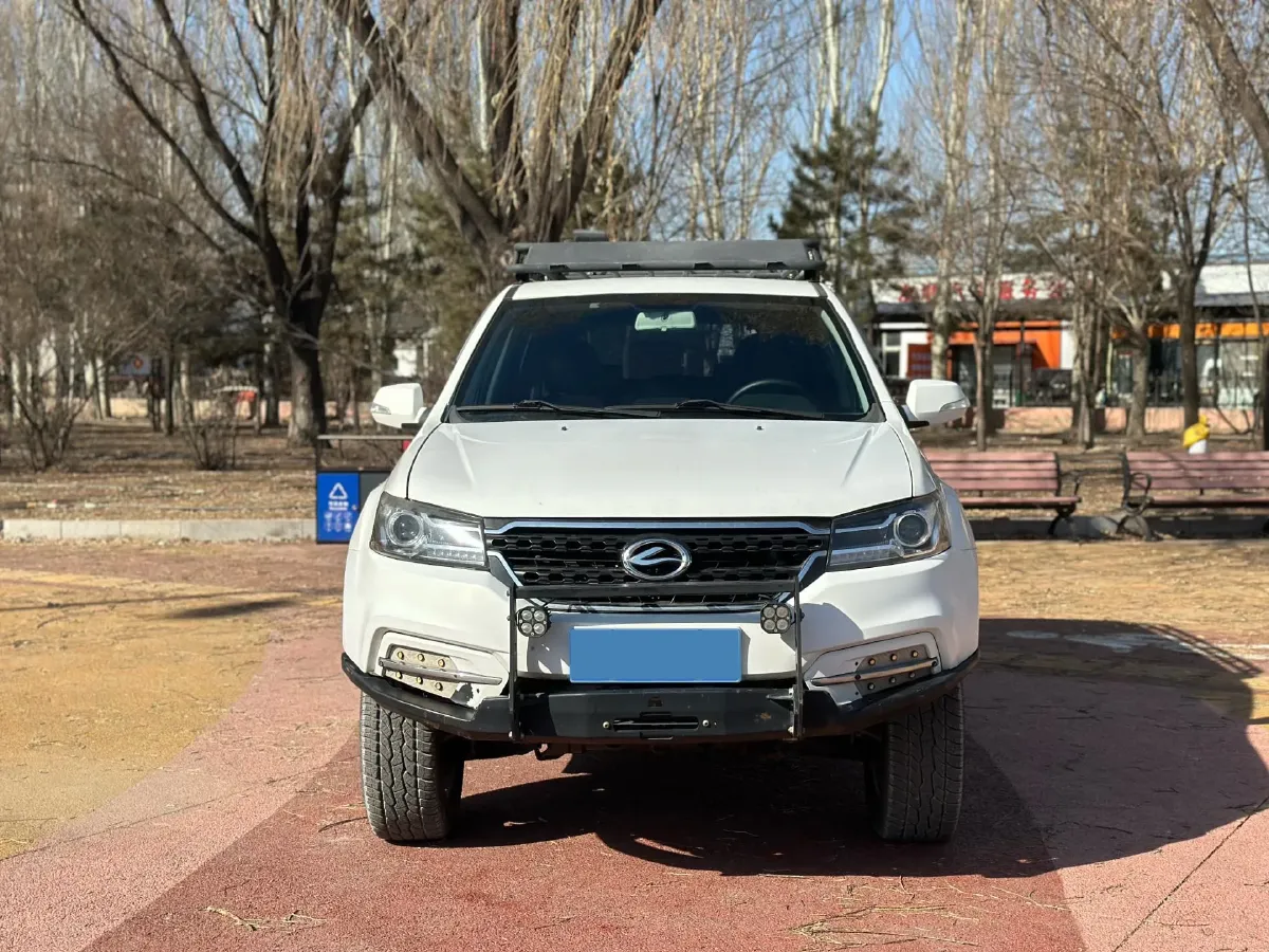 2018 Landwind X8 1.8T 177HP L4 6MT,autocango,china used car exporter,china ev exporter,chinese used car exporter,chinese used ev exporter