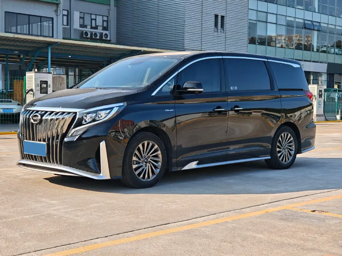 2021 GAC Trumpchi M8 2.0T 252HP L4 8AT