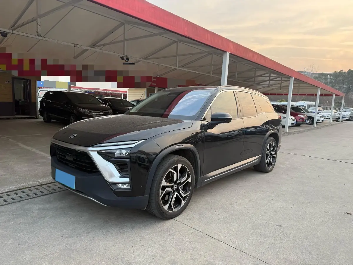 2018 NIO ES8 BEV 70KWH